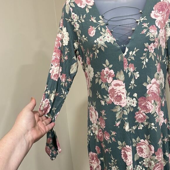 NWT Bold Elements Green Floral Dress.  Size M medium 8/10 - Picture 5 of 11
